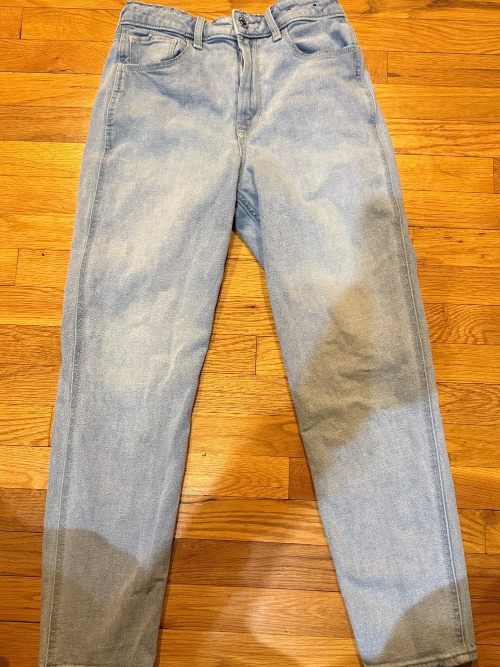 Hollister Light Blue High-Rise Women’s Ultra High-Rise Mom Jean Size 6 long